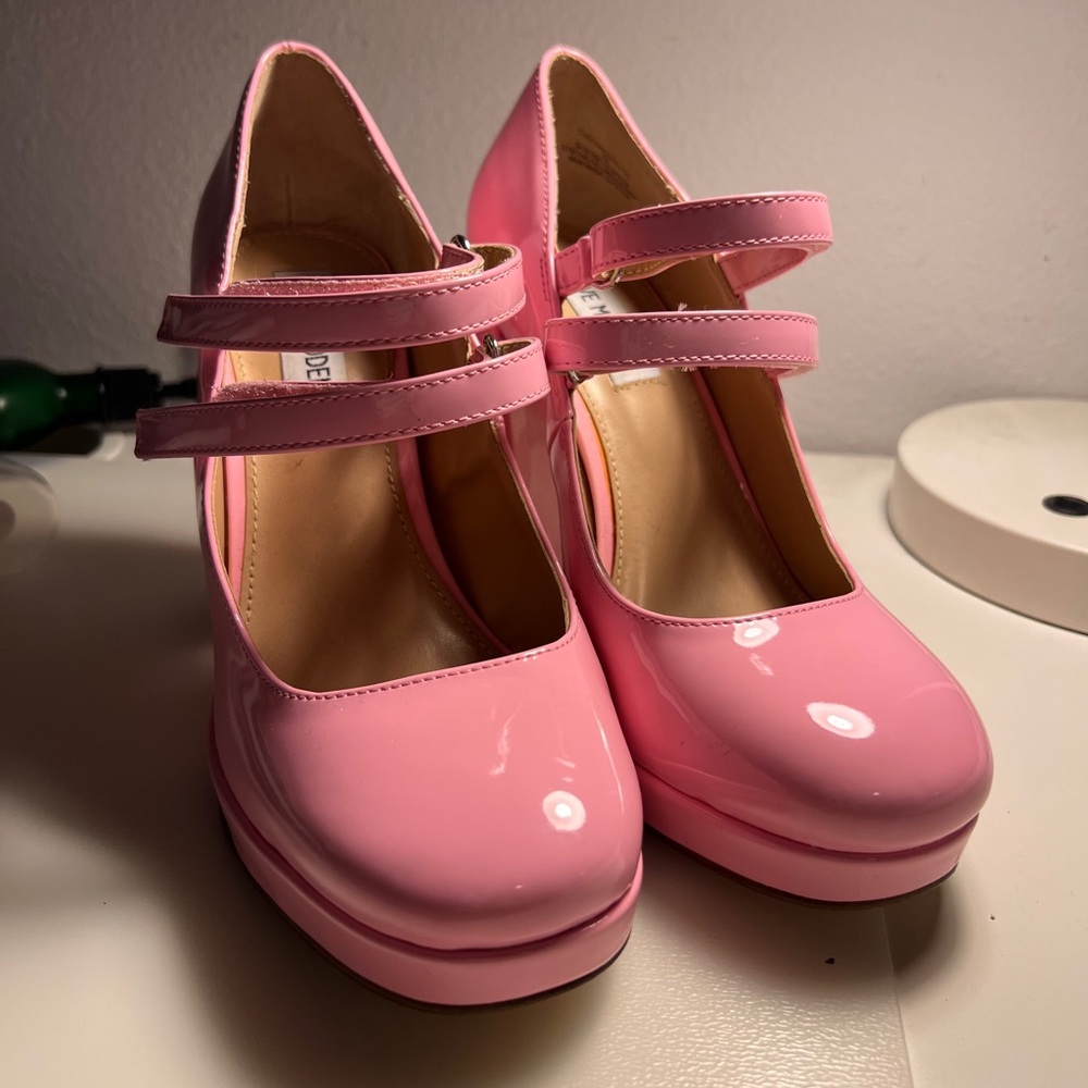 STEVE MADDEN BARBIE PINK MARY JANE PLATFORM HEELS